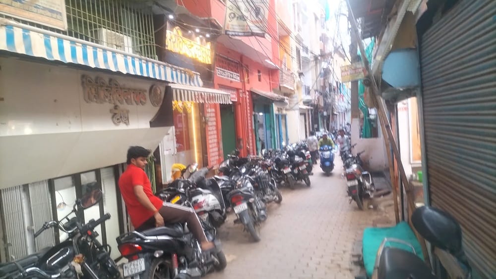 Work to repair the wiring at Hanuman Ghat has begun.