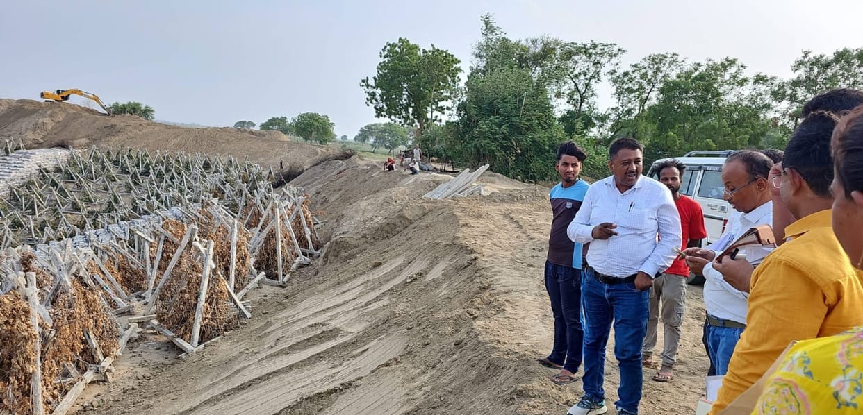 Flood department accused of negligence.