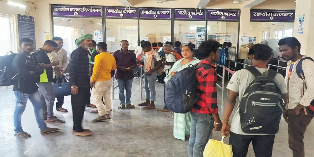 Amarnath Yatra: Pilgrims distressed over inability to secure reservations on trains from Tundla to Jammu.