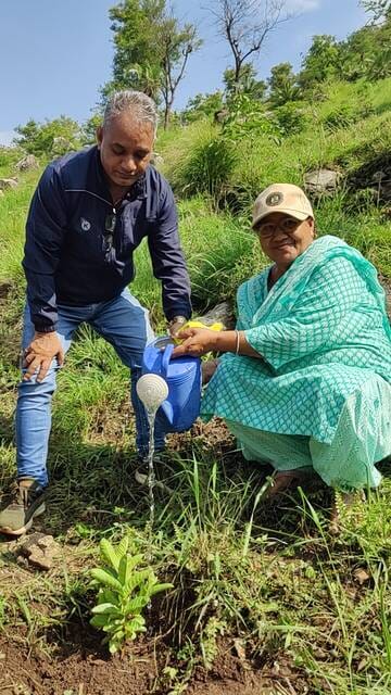 100 fruit trees planted in Nihal, Kunala, Gopal Mandir and Bilaspur