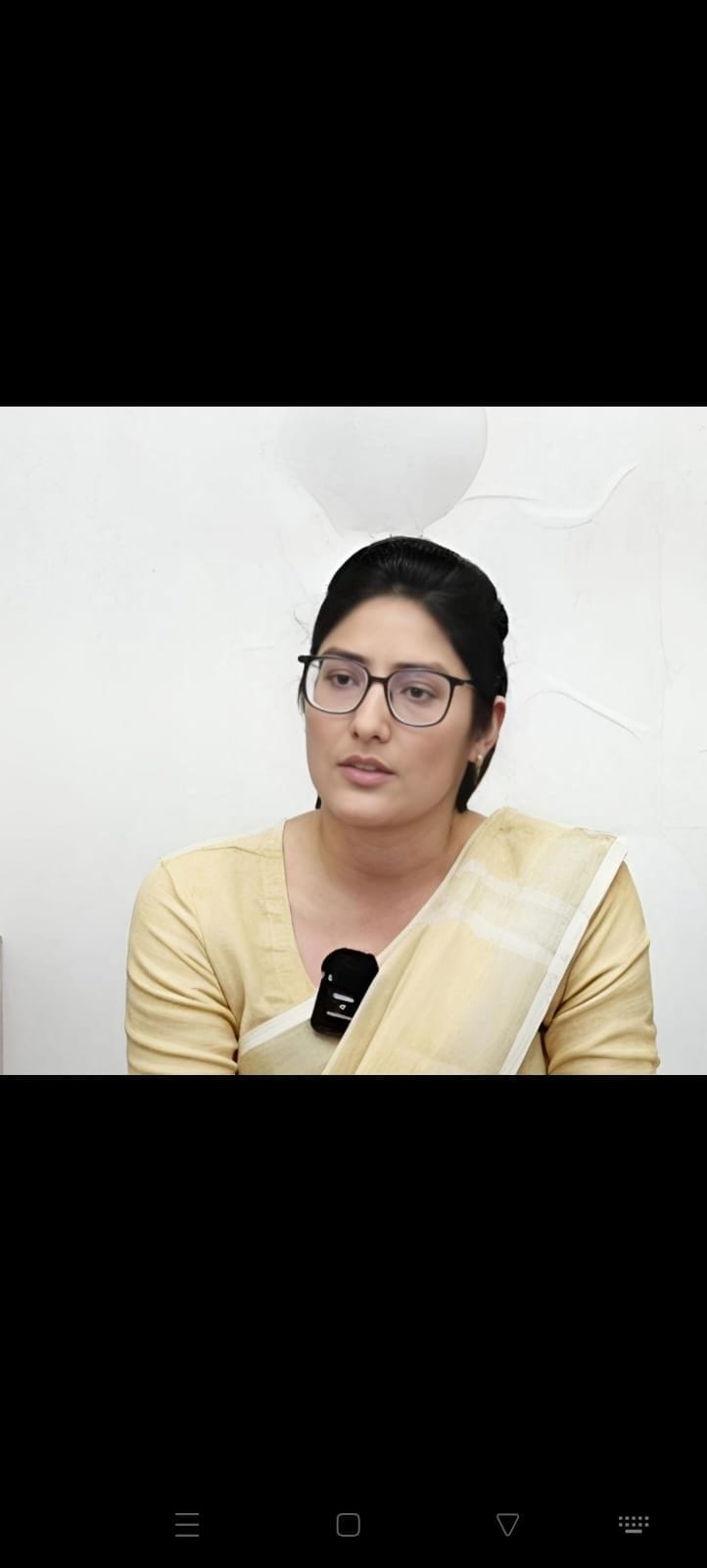 The victory of the 'officer-daughter' born of shattered hopes