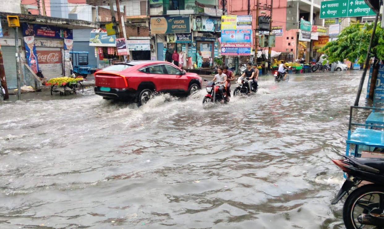 The rains have started, yet the work of cleaning the drains remains incomplete.
