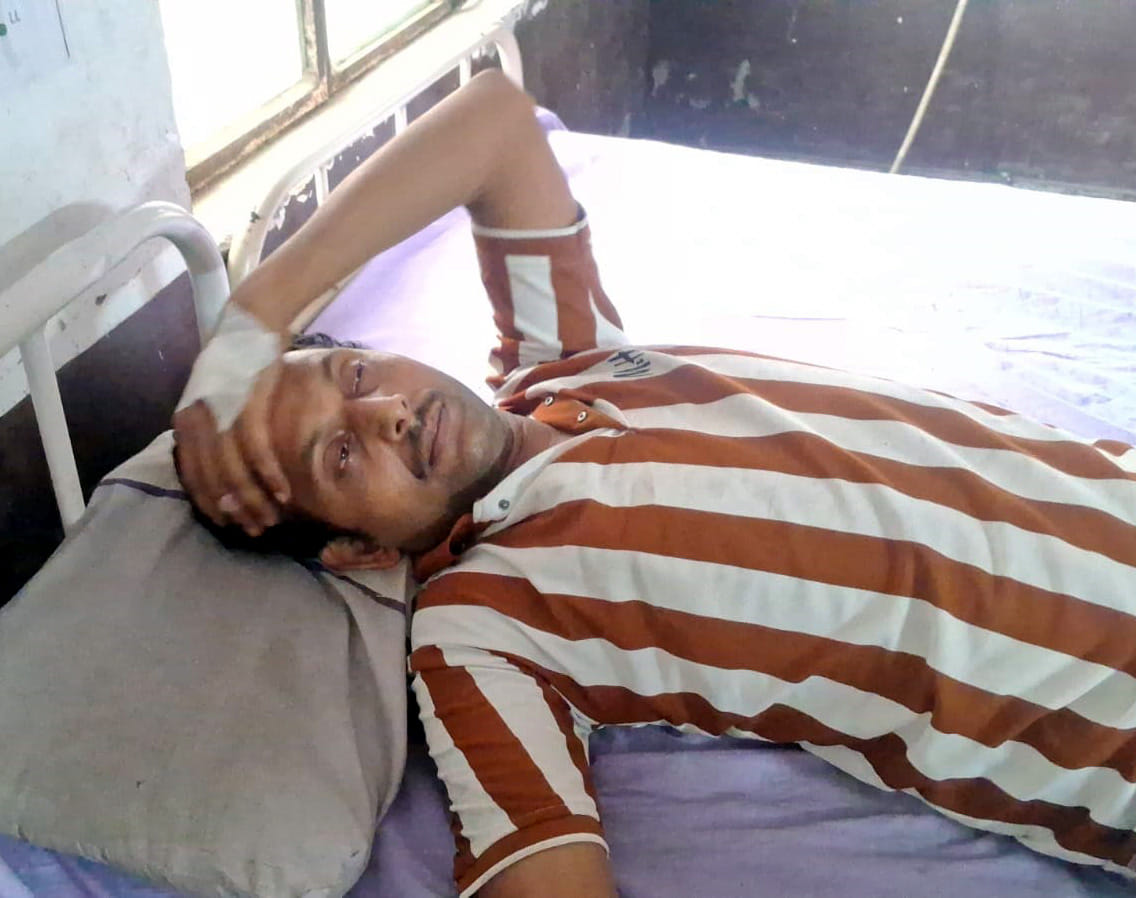 Young man returning from Delhi robbed after being fed a biscuit laced with a sedative.