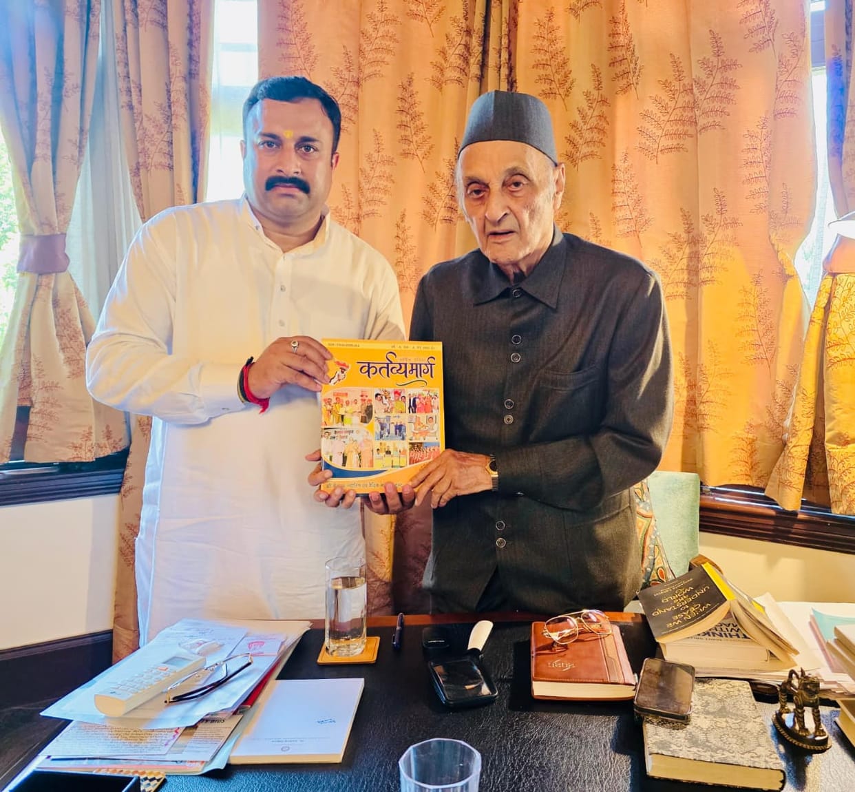 Srinagar, Mahant Rohit, Meet Dr. Karan Singh