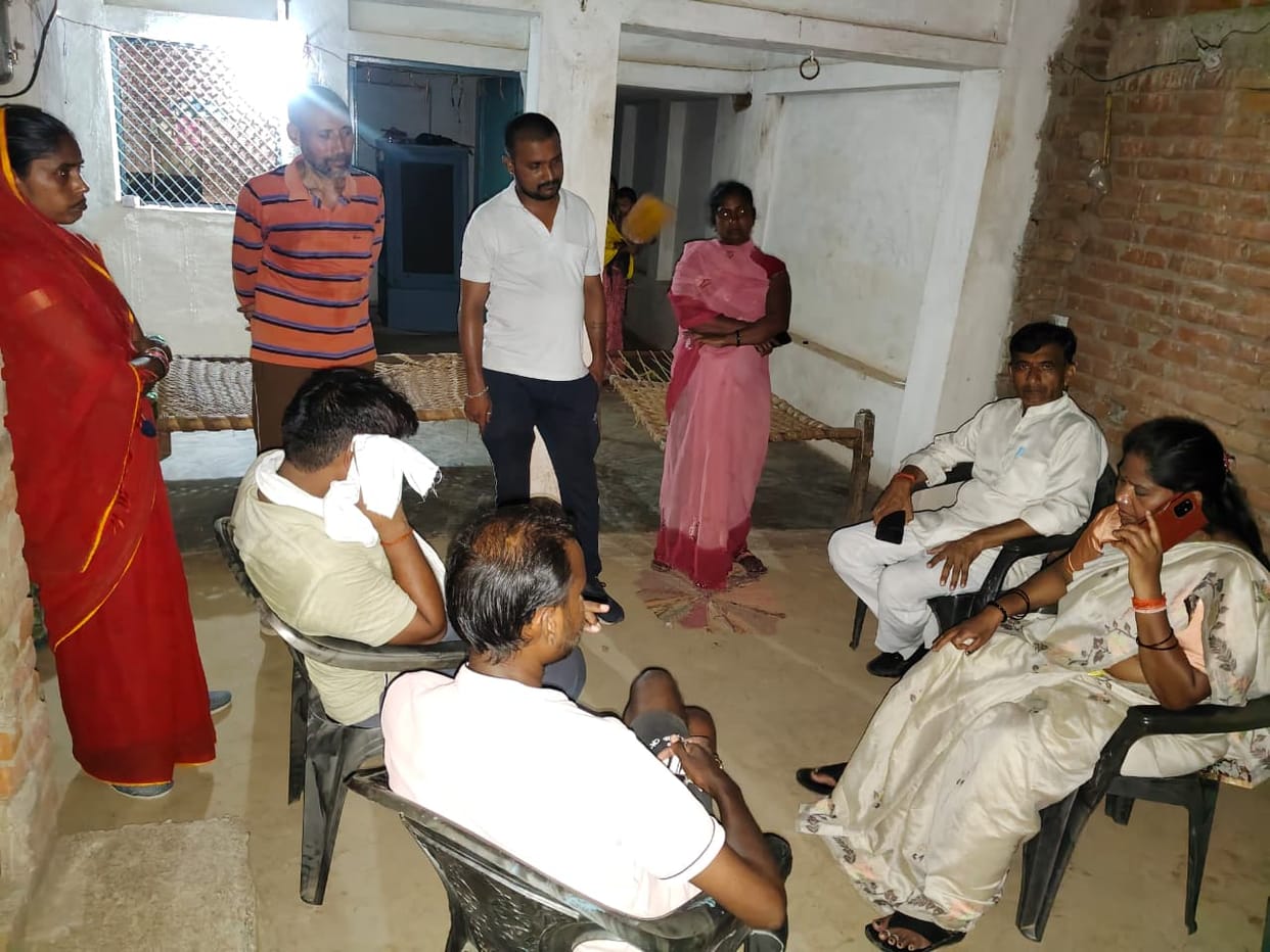 BJP District President wiped the tears of a youth harassed by the police.