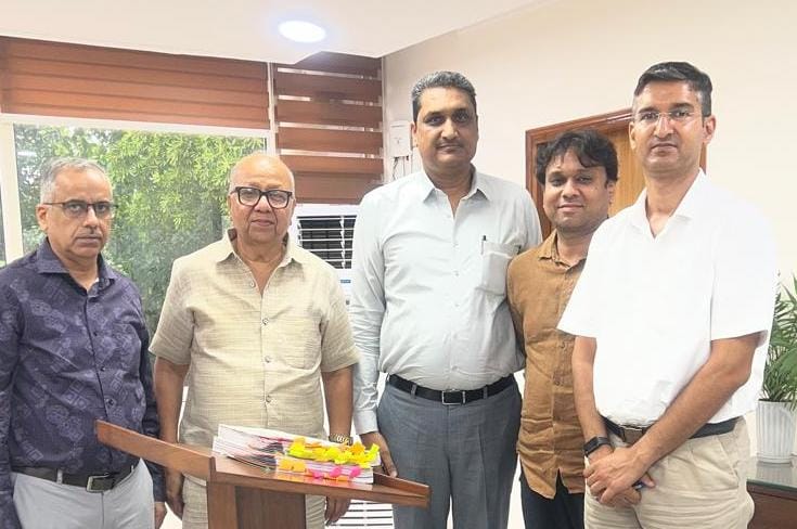 Industries affected by power crisis; industrialists meet HVPNL Managing Director.