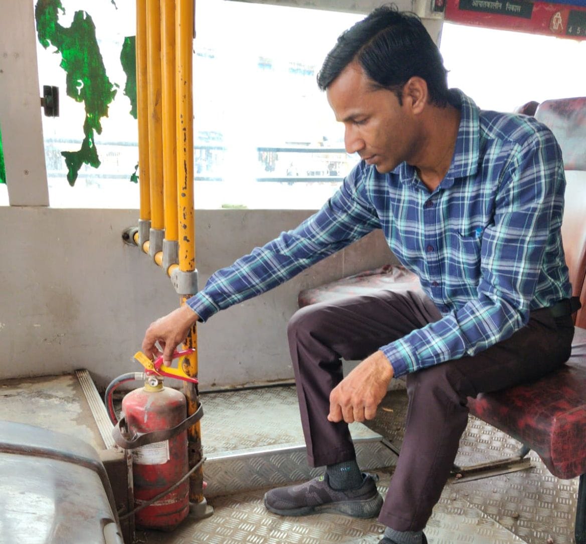 kasganj news fire safty cheaking