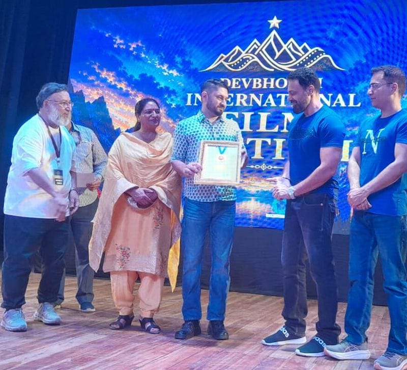 Ravi Deep's film 'When Souls Meet' won the award for Best Regional Feature Film.