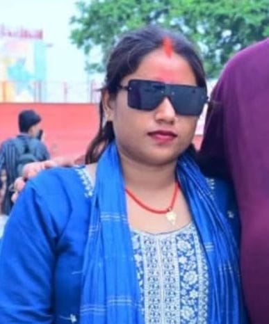 A woman riding a bike returning from Ayodhya was crushed to death by a truck.