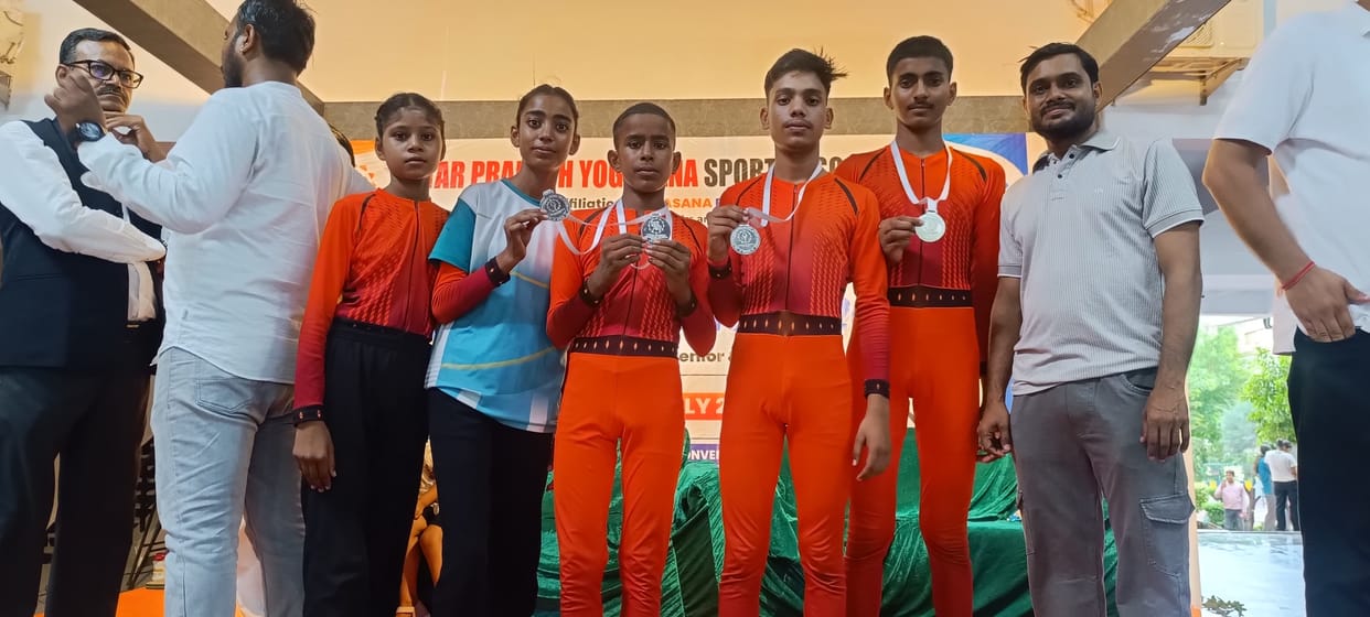 Players won 5 medals at the state-level Yogasana competition.