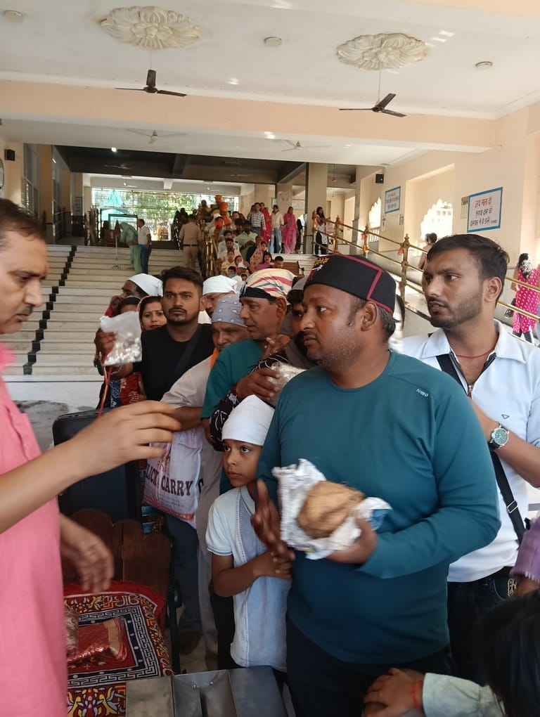Chants hailing the Mother Goddess continued to resound at the Shaktipeeths.