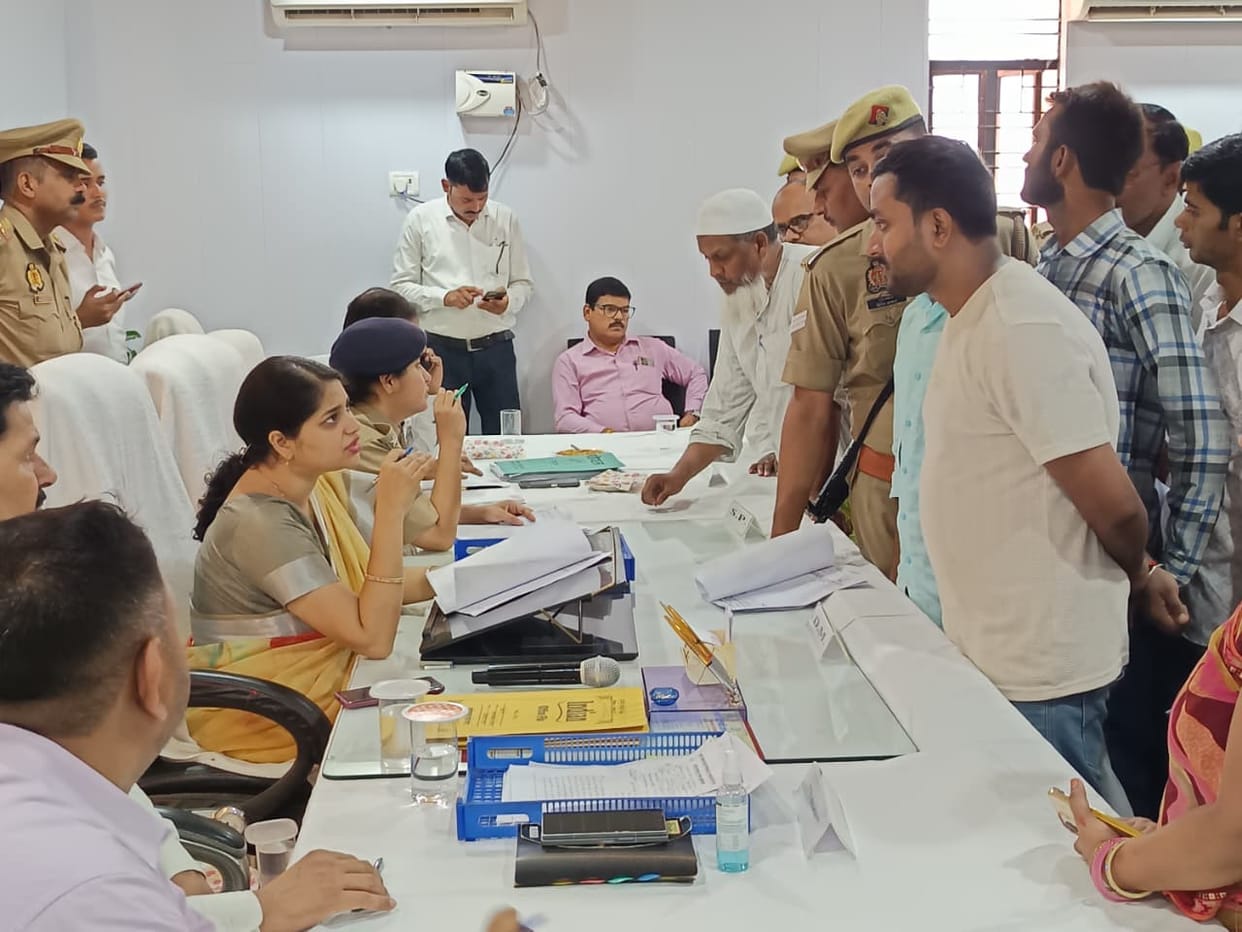 A total of 463 complaints came in on Solution Day, 43 were resolved