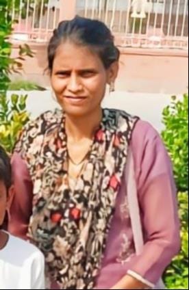 Woman dies in road accident; body reaches Uchauri.