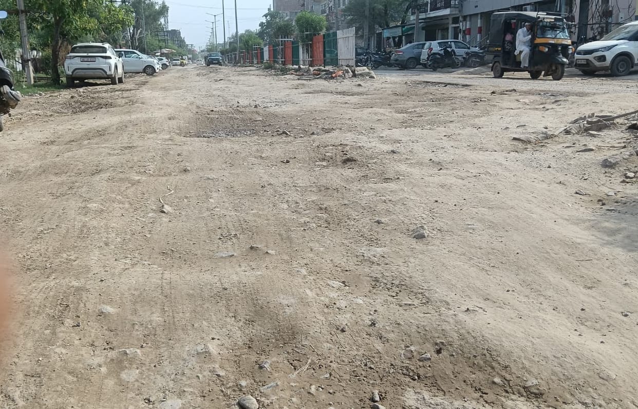 Under-construction ROB at Rohtak Road railway crossing becomes a source of trouble.