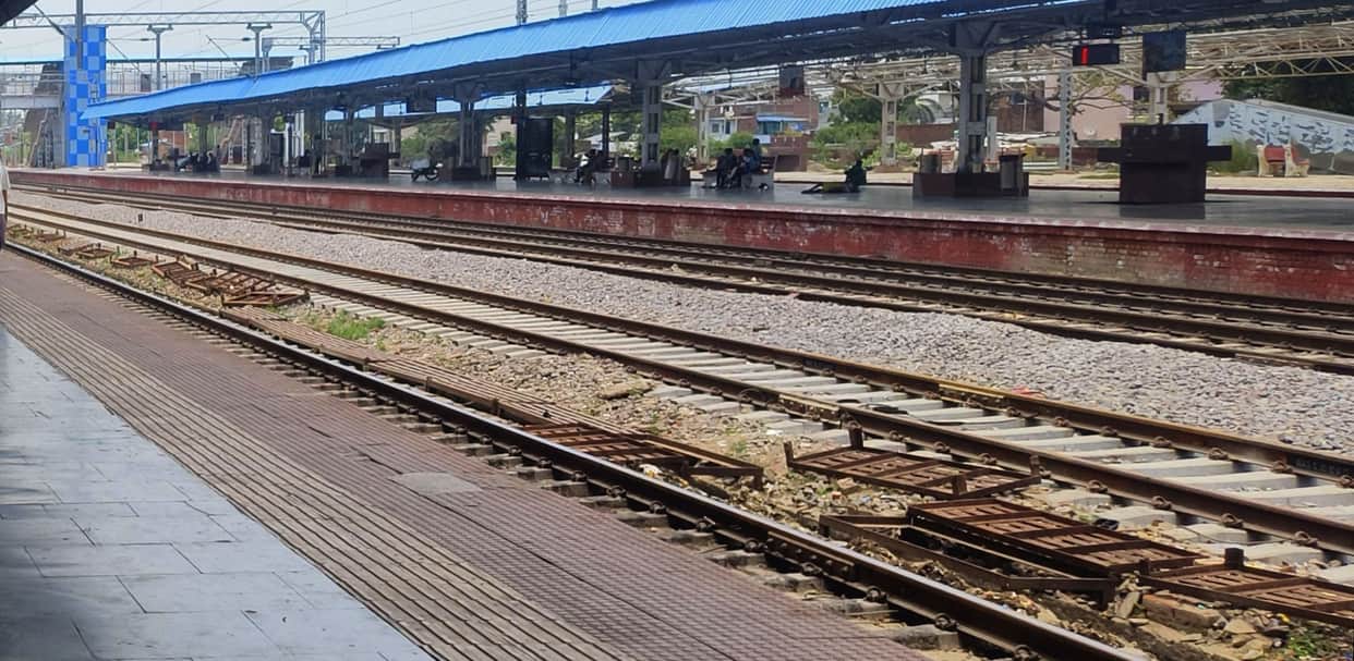 The track at platform number two will be made of concrete