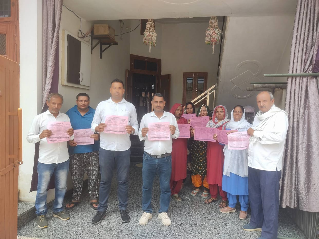 Health team found larvae in Nandgarh village and destroyed them.