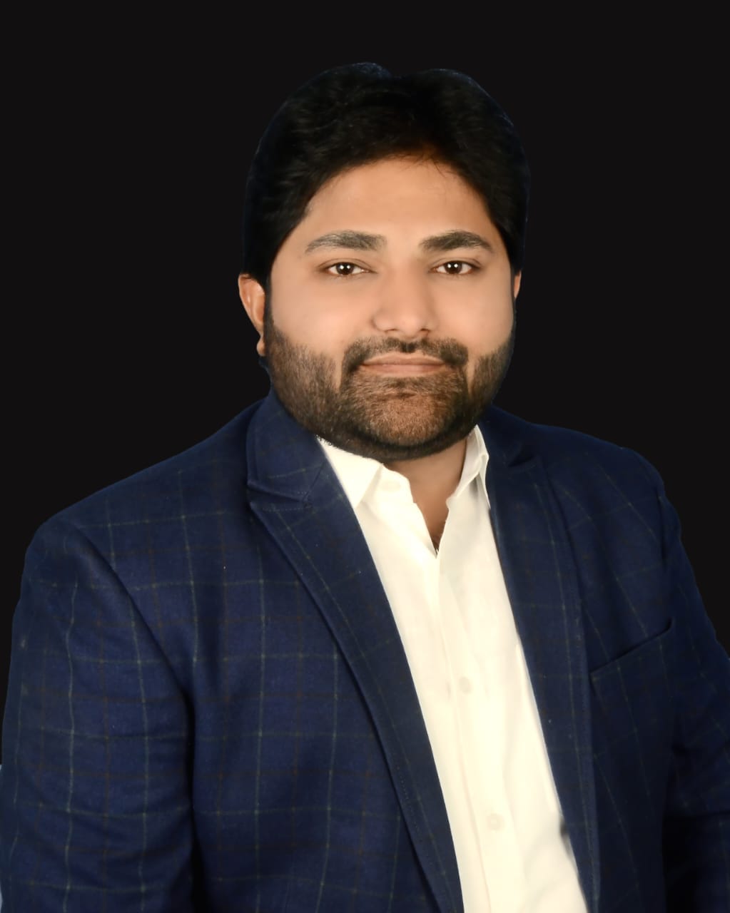 अनुज जायसवाल सीमेंट विक्रेता