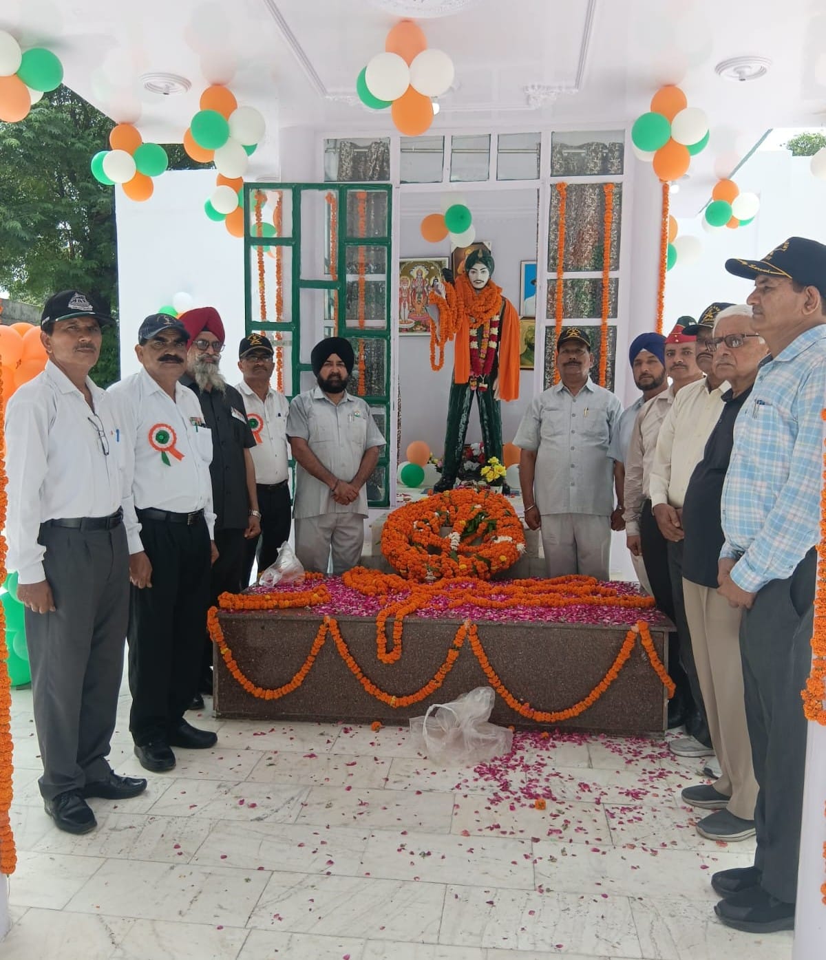Kargil hero and martyr Sanjeev Kumar still lives on in people's hearts: Mahendra Singh