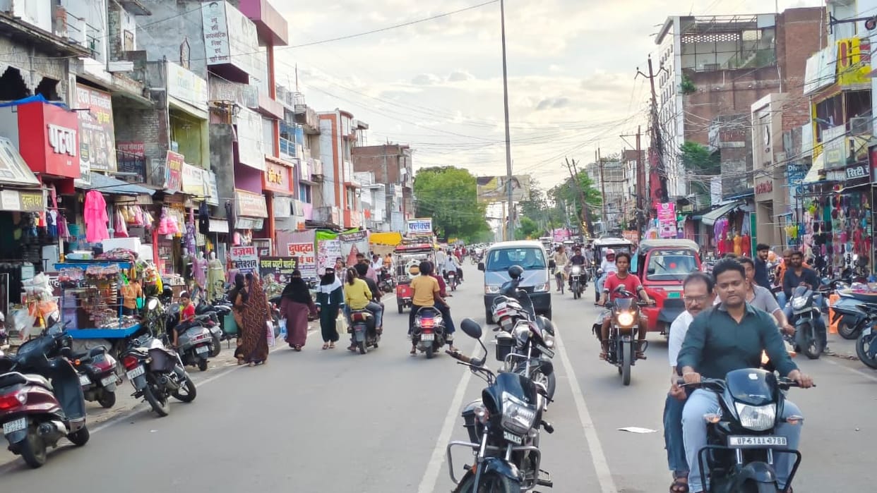 Basti-Kante road to be widened; travel to become faster.