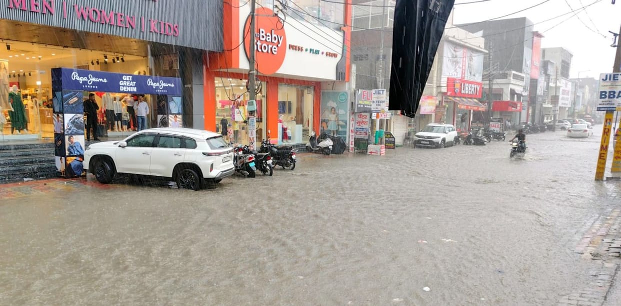 Monsoon rains lash Jind, submerging the city with 29.4 mm of rain in an hour.