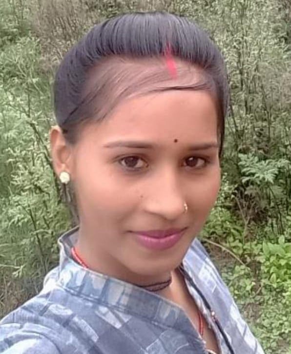 फोटो - 09 मृतका कोमल देवी की फाइल फोटो। स्रोत-परिजन