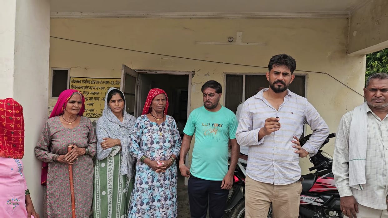 Water crisis in Doomarkha Kalan, villagers demand removal of illegal pipes
