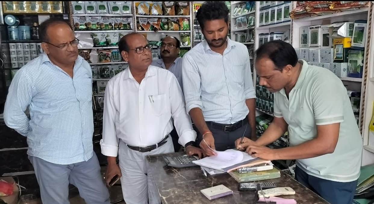 26 pesticide shops raided, samples sent for testing