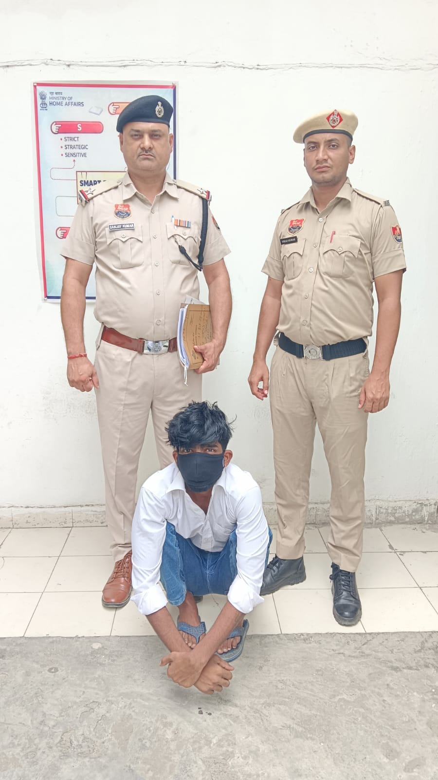Accused arrested from Bihar for defrauding people of 3.68 lakh by creating a fake website.
