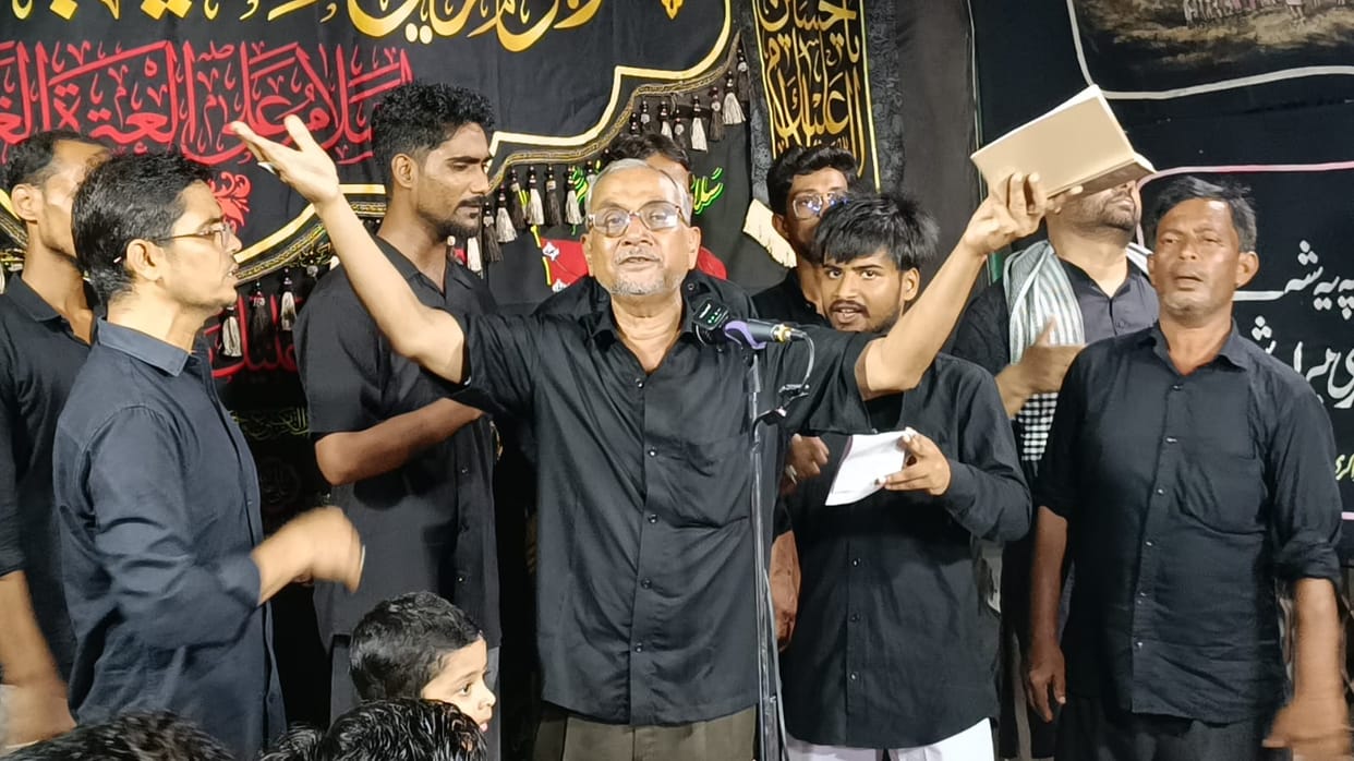 After the speech, the *Anjumans* recited the *Nauha*, and eyes welled up with tears.
