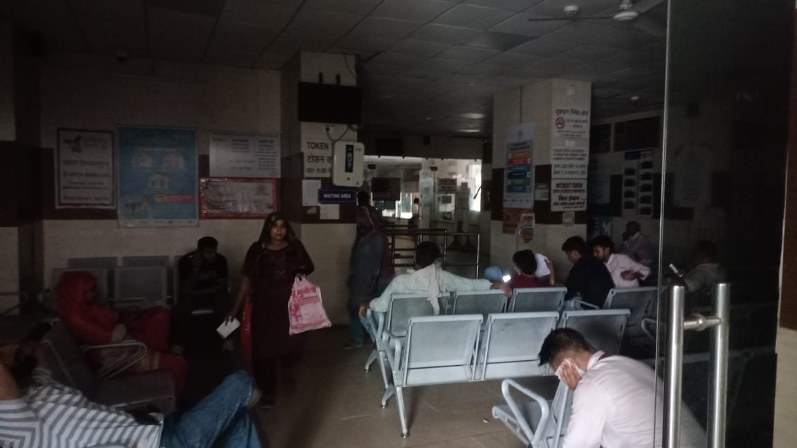 Power outage twice a day at the District Secretariat; darkness engulfs 20 departments.