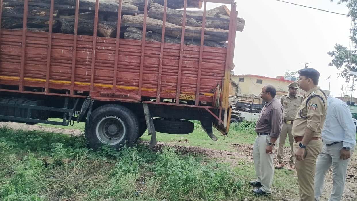 A two-member team will investigate the case of the seizure of 172 boats of Khair