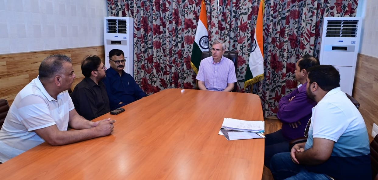 Srinagar, CM Umar Abdullah, Held Meeting, Mutton Buisnessman
