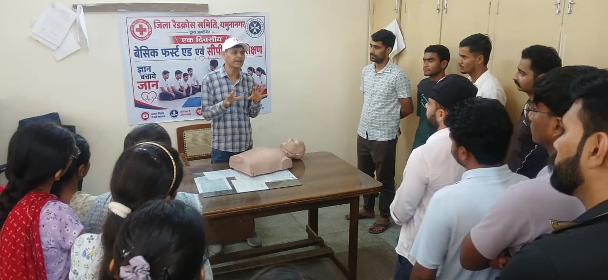 Police personnel trained in first aid