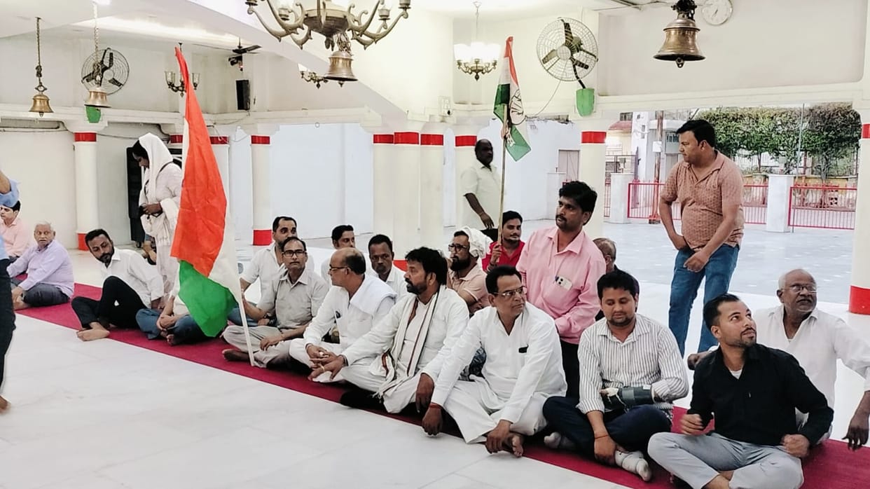 Congress took out a 'Sadbuddhi' (good sense) march.