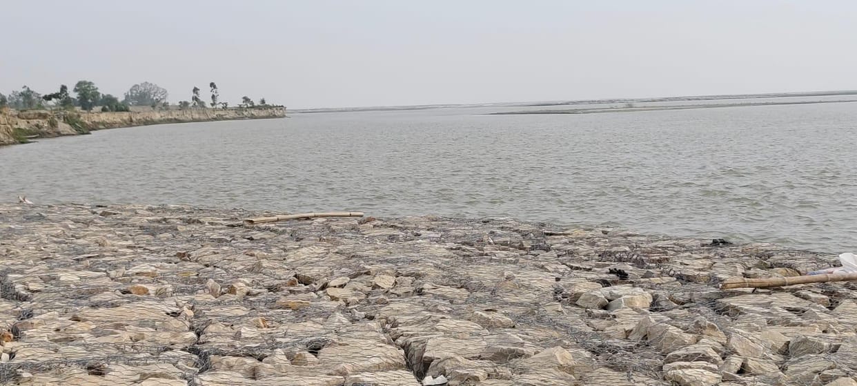 86,000 cusecs of water released from barrages