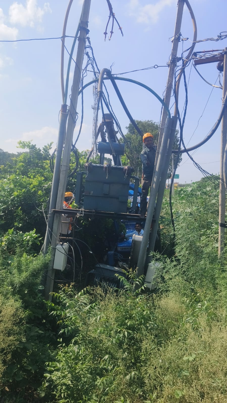 Power out for hours in several areas; consumers inconvenienced.