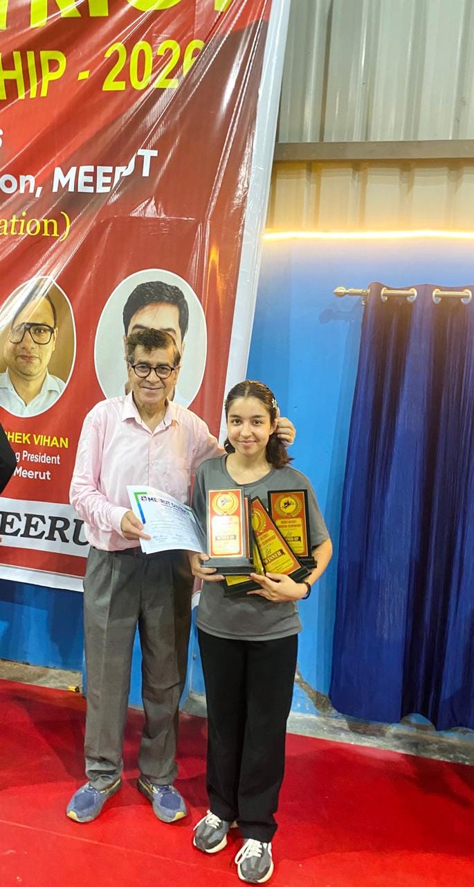 Bhumi Rana secures first place in badminton championship; accorded a warm welcome.