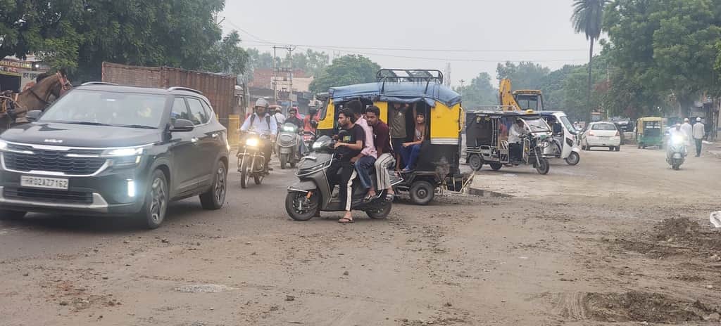 27 lives lost in 51 road accidents within a 1-km radius over two years