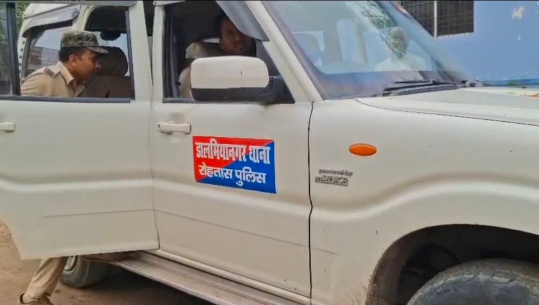 police personnel accused of drinking alcohol after police vehicle crashes rohtas bihar news