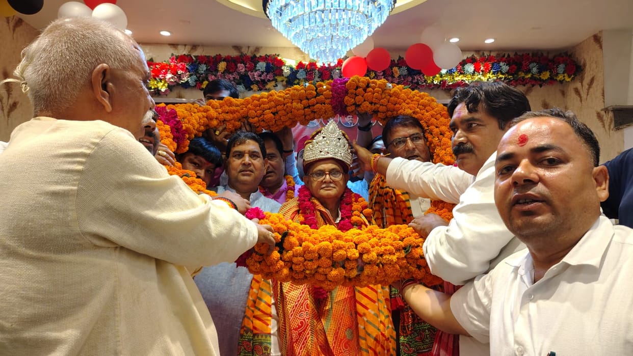 Brahmins are not power hungry, they decide the direction and condition of the country.