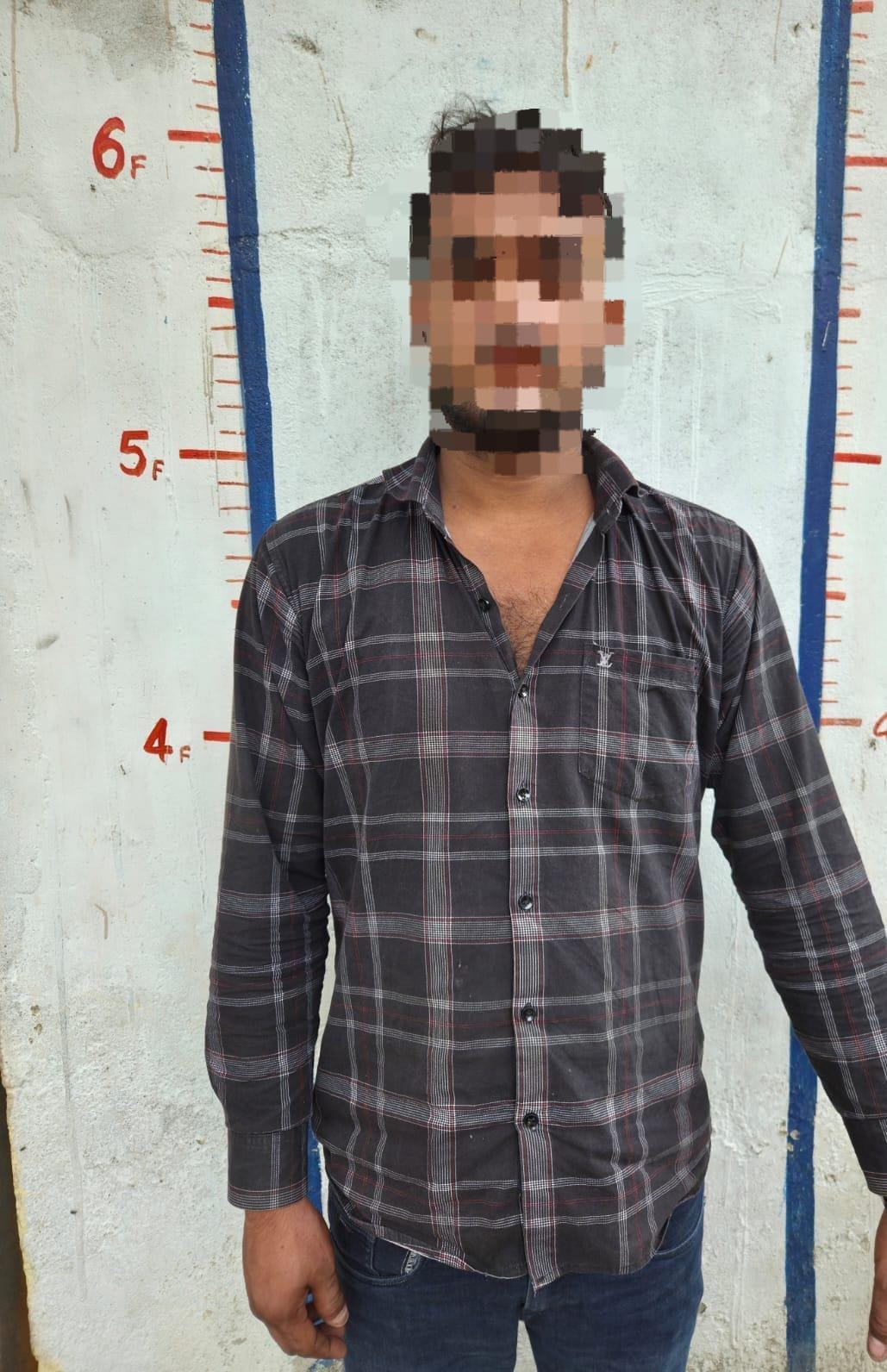 Bihar: 50 thousand bounty criminal arrested wanted in dozen cases UP Bihar police aurangabad bihar news