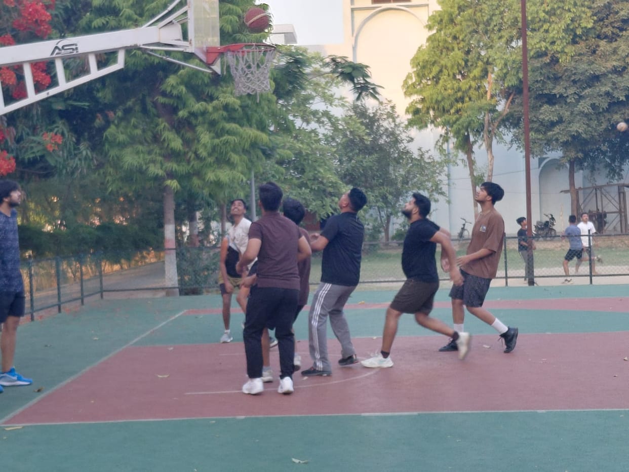Gandhi Stadium to soon get basketball and badminton coaches.