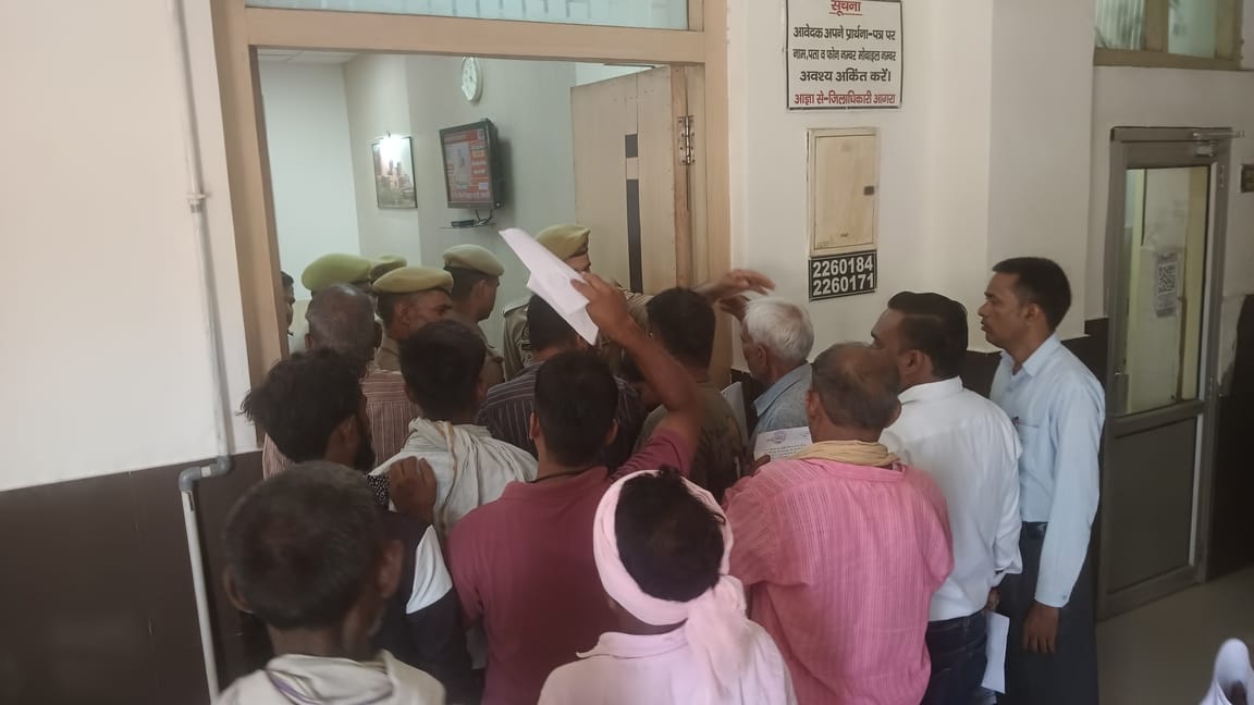 Agra Slips in Public Grievance Ranking as 44 Percent Complainants Express Dissatisfaction
