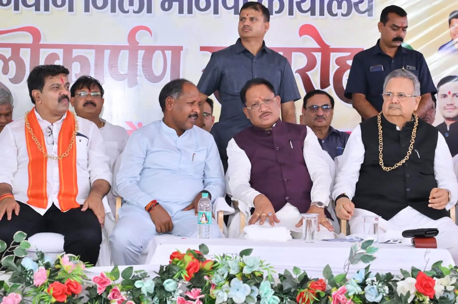 कवर्धा में आयोजित कार्यक्रम में भाजपा नेता शामिल हुए