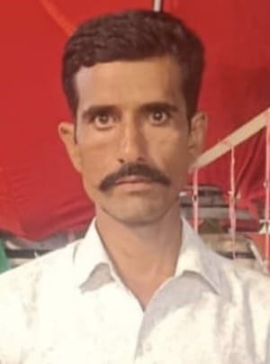 Villager dies; body found hanging from a mango tree.