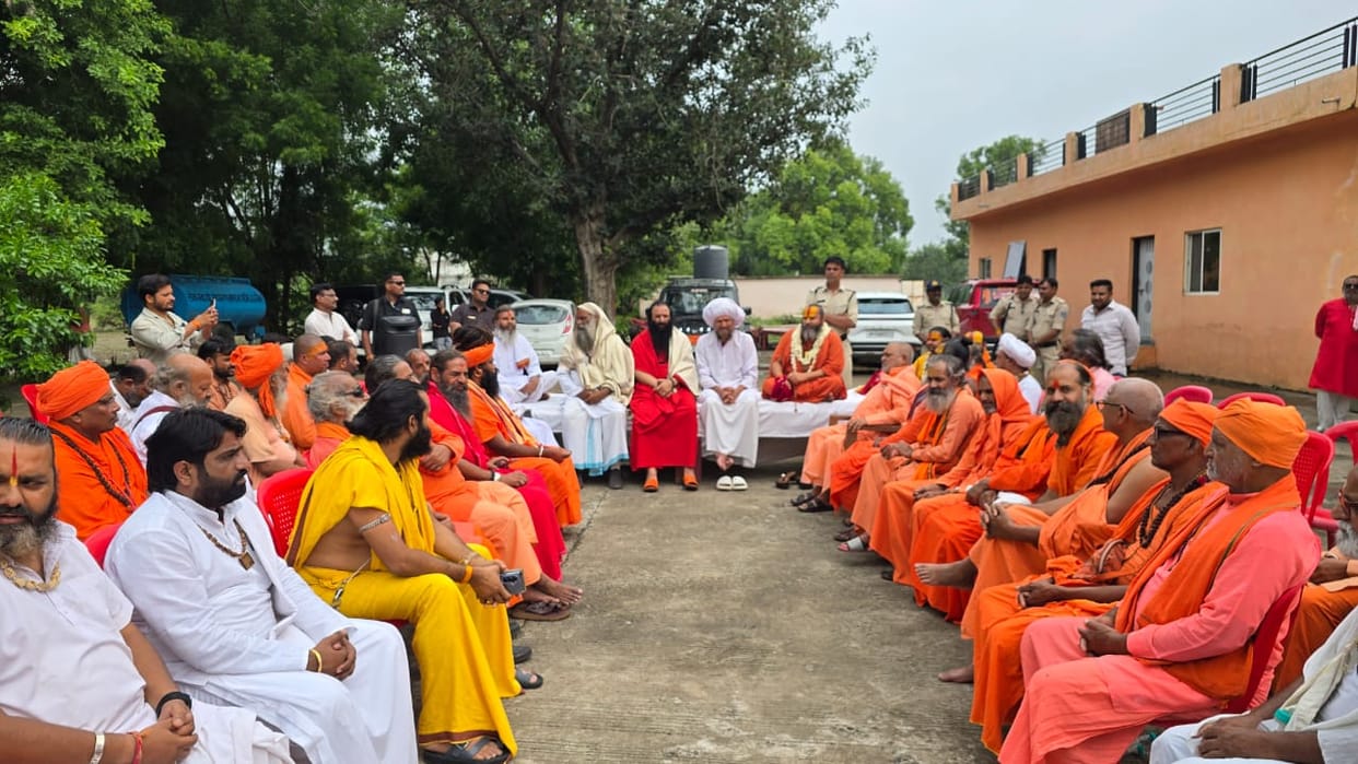 Kumbh 2028: Nirmohi Akhada Supports Parishad Leadership