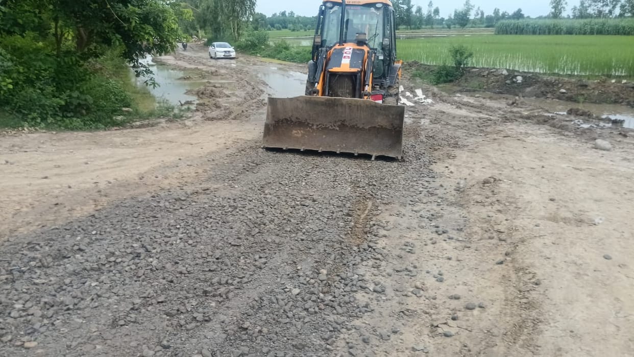 Department working to repair alternative route; commuters get relief