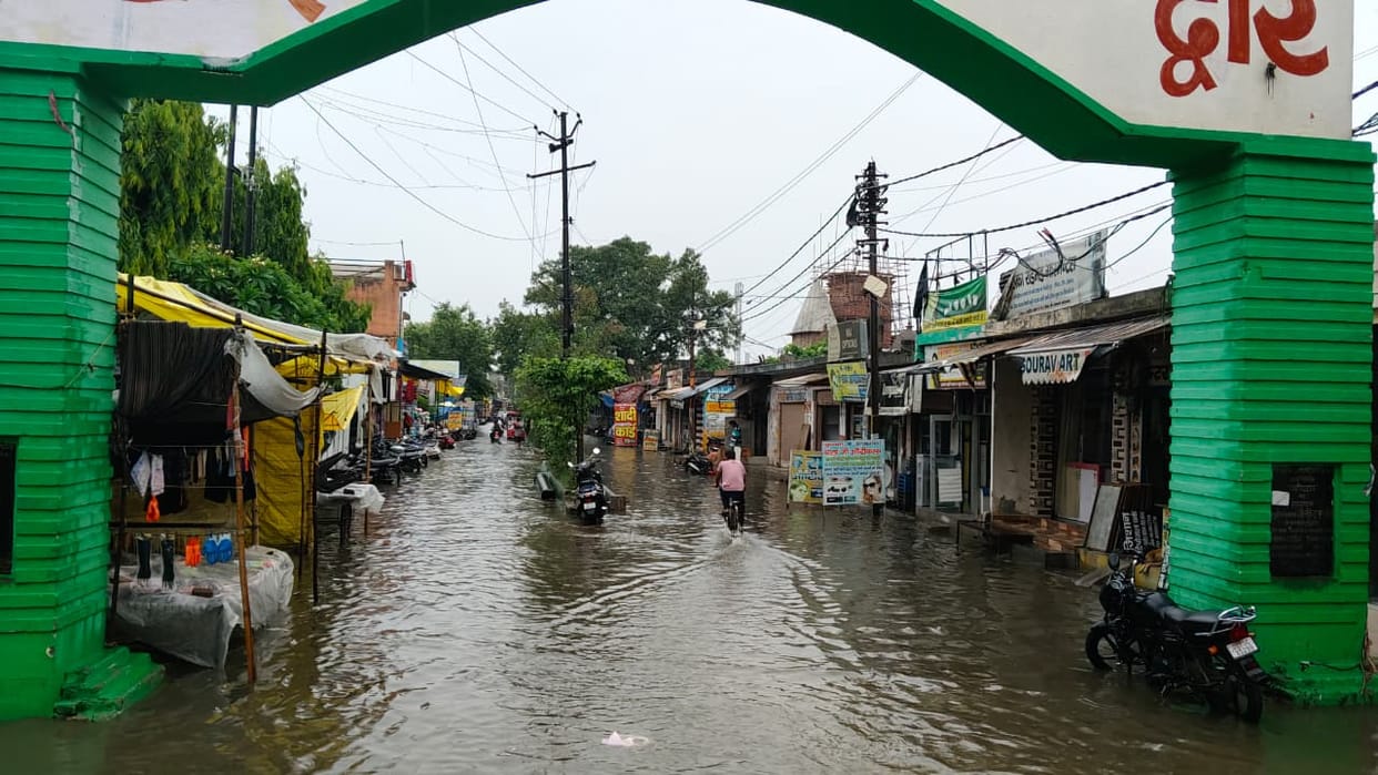 Sardhana Grapples with Waterlogging; Rain Exposes Shortcomings