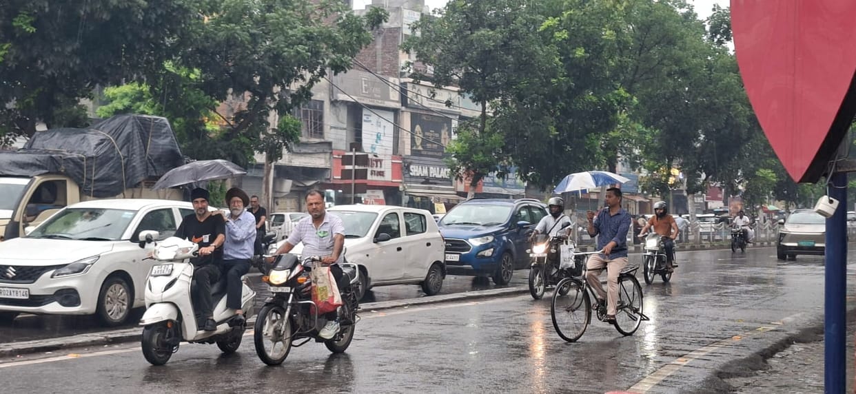 Rain subdues the heat; the weather turns pleasant