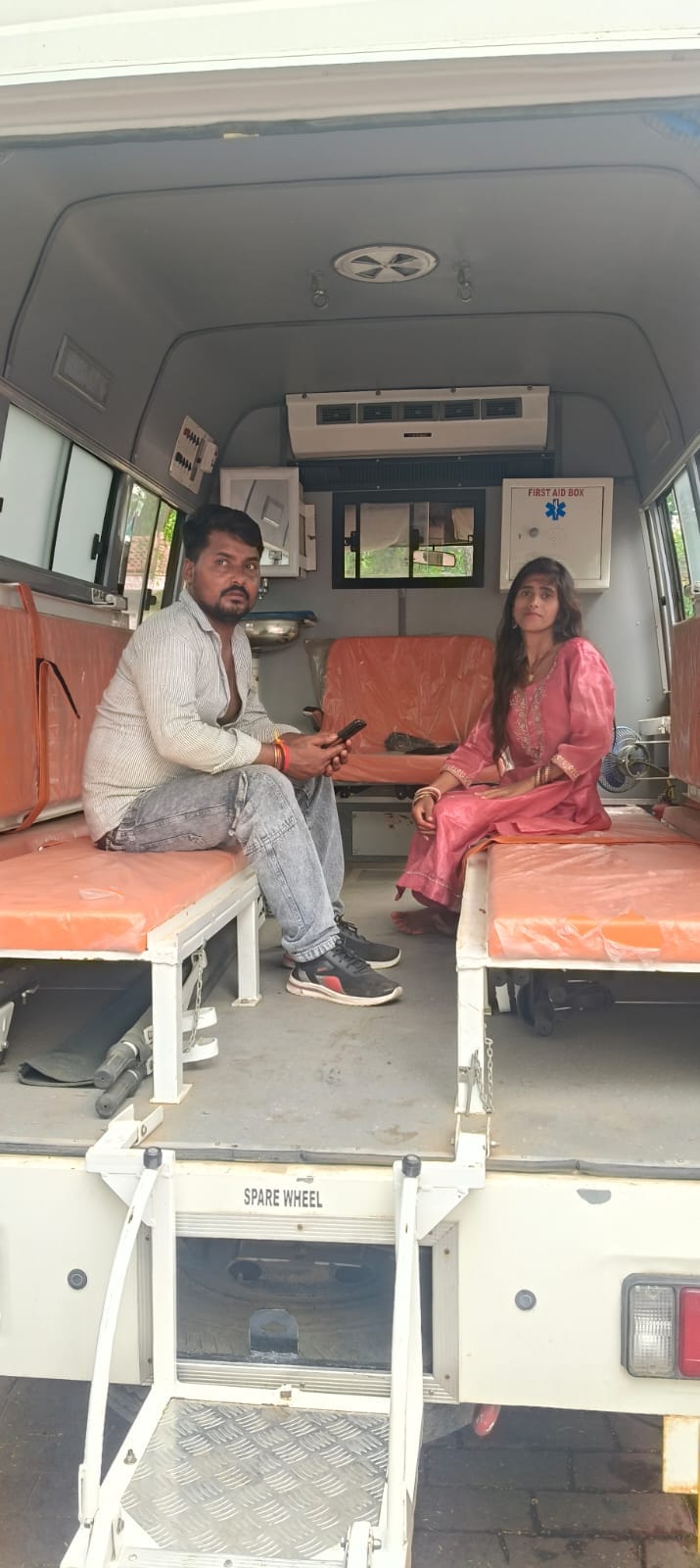 Three tourists fall ill at the Taj